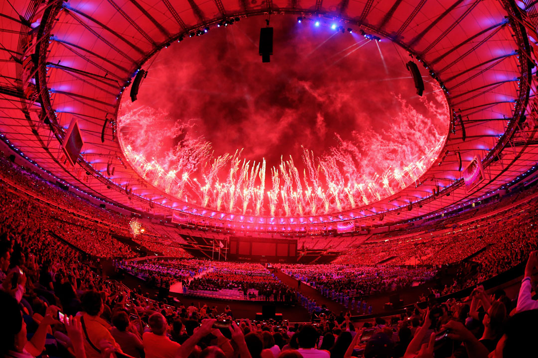 RIO DE JANEIRO, BRAZIL - SEPTEMBER 18: Fireworks erupt marking the beginning of the closing ceremony of the Rio 2016 Paralympic Games at Maracana Stadium on September 18, 2016 in Rio de Janeiro, Brazil. (Photo by Friedemann Vogel/Getty Images)